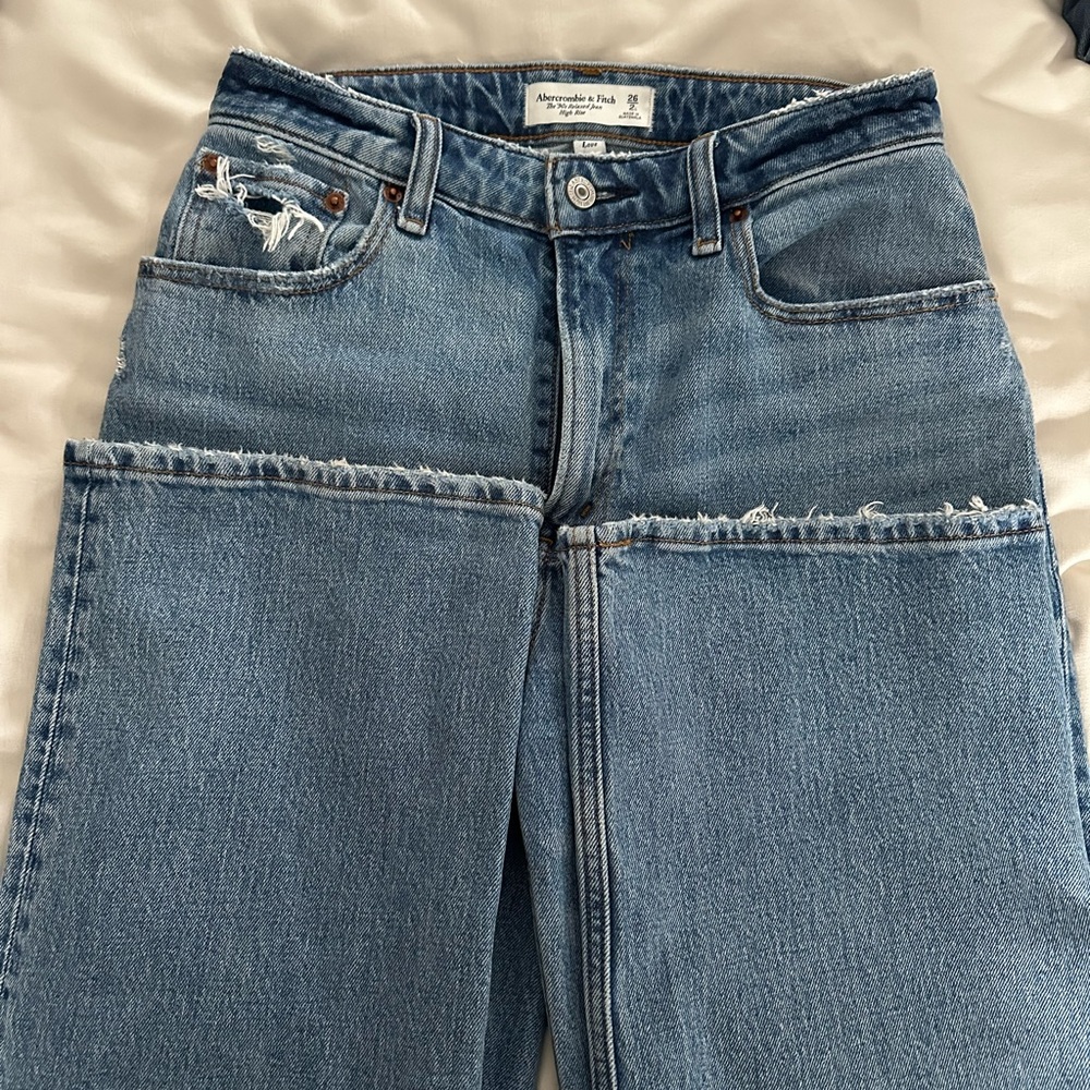 Abercrombie & Fitch 90s Relaxed Jean